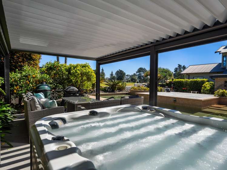 214 Oceanbeach Road Mt Maunganui_16