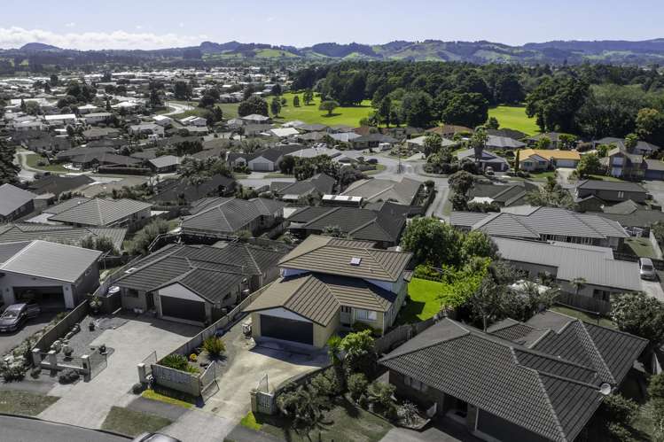 30 Pebble Beach Boulevard Kamo_2