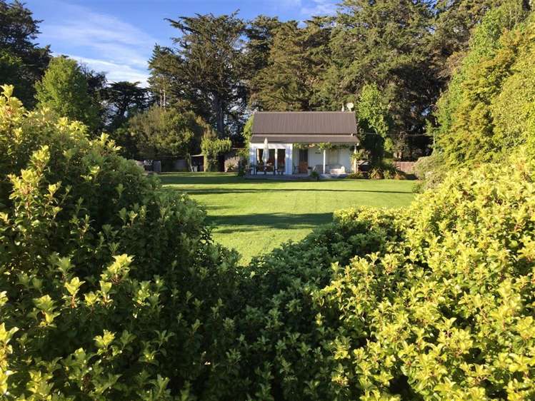 1439 Loburn Whiterock Road Loburn_0