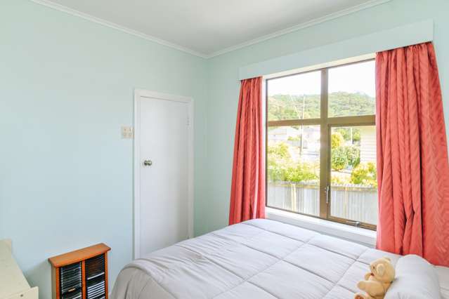 122 Wellington Road Wainuiomata_4