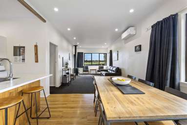 1576 South Road_1
