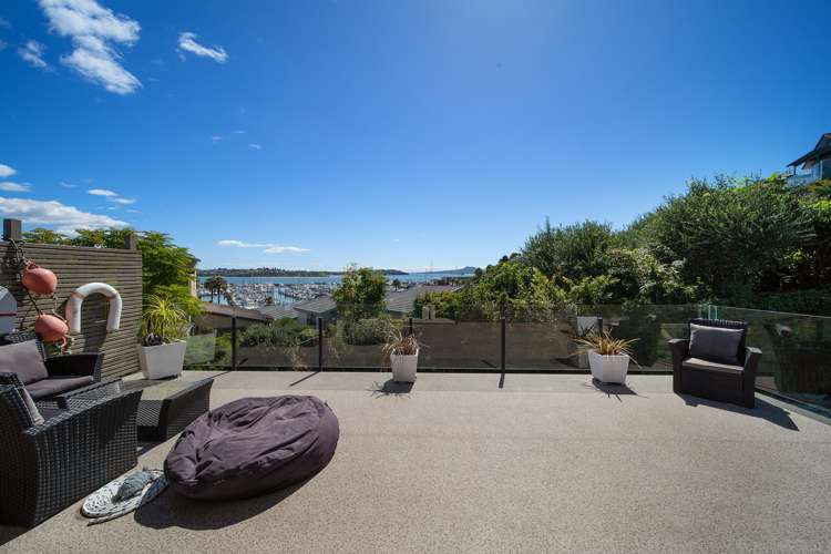 2/89 Takutai Avenue Half Moon Bay_16