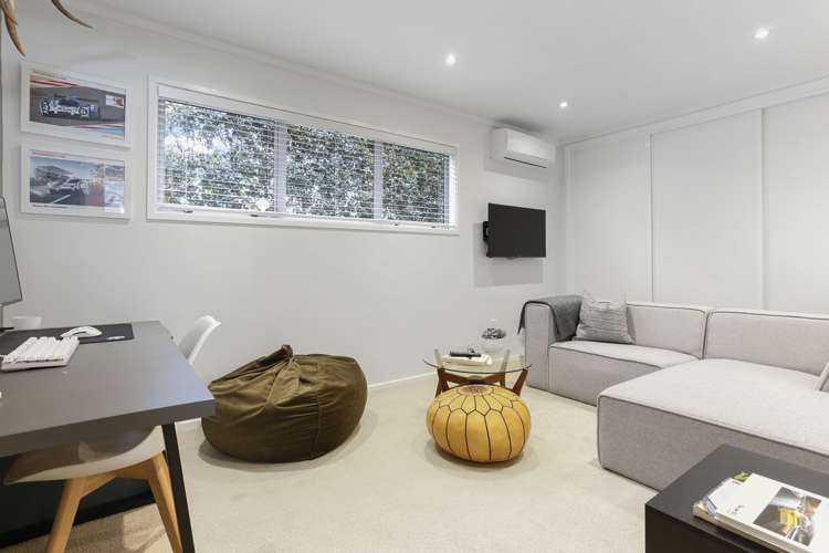 11 The Crest Sunnyhills_12