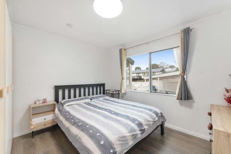 33A Lilburn Crescent Massey_7