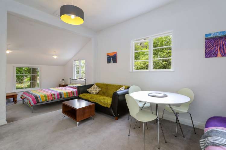 160 Lud Valley Road Hira_26