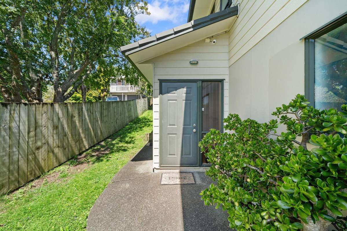 1266 New North Road_5