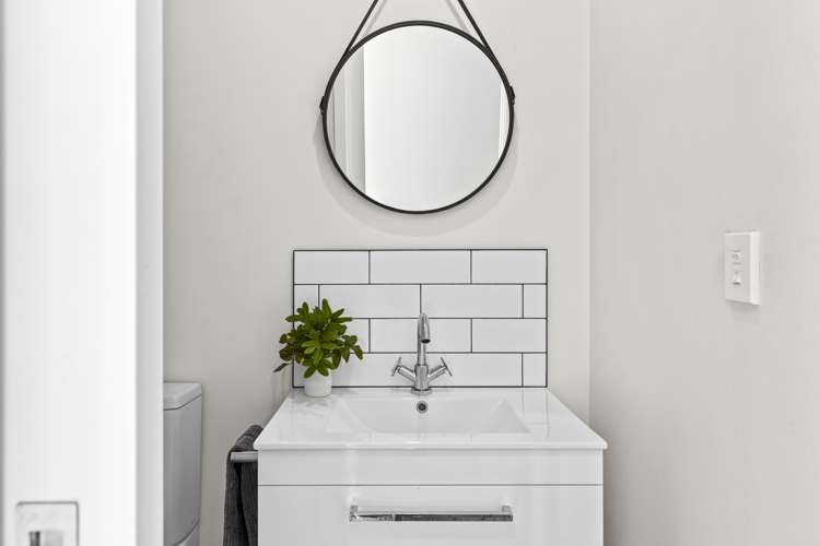 32 Awanui Crescent Matakana_26