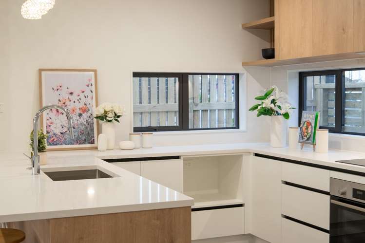 6 Mahogany Street_4