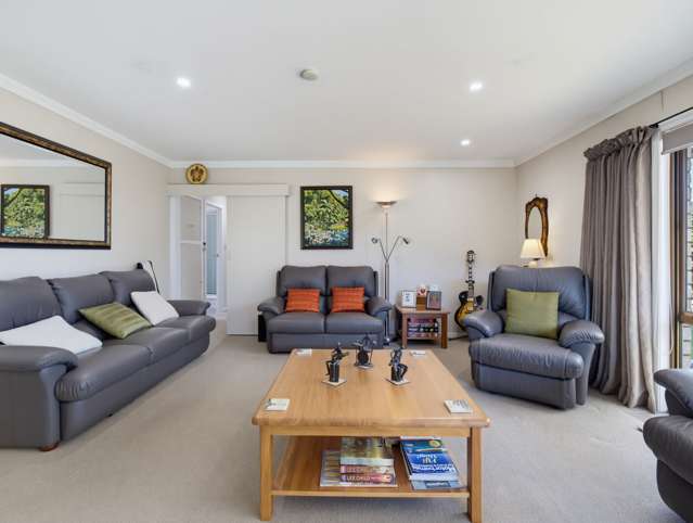 2/18 Glengowan Place Conifer Grove_4