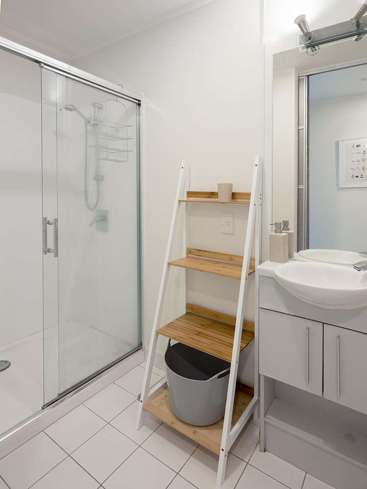 2W/16 Burton Street Grafton_8
