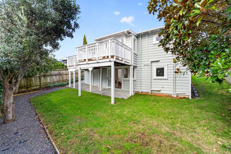 49A Glen Road Devonport_11