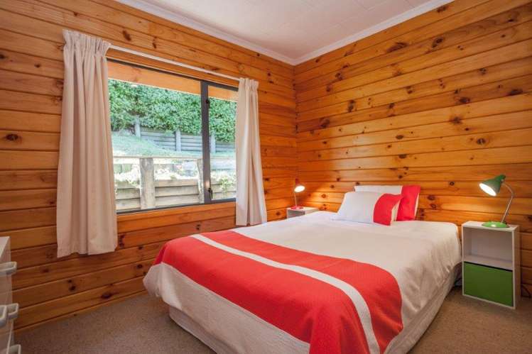 484 Marine Drive Charteris Bay_8