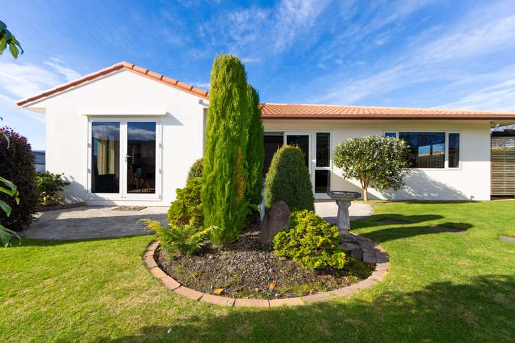 8 Dules Walk Taradale_15