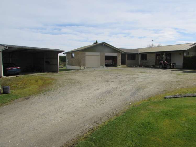 733 Koi Road Gore Surrounds_4