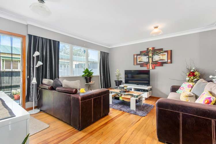 1/79 Taikata Road Te Atatu Peninsula_1