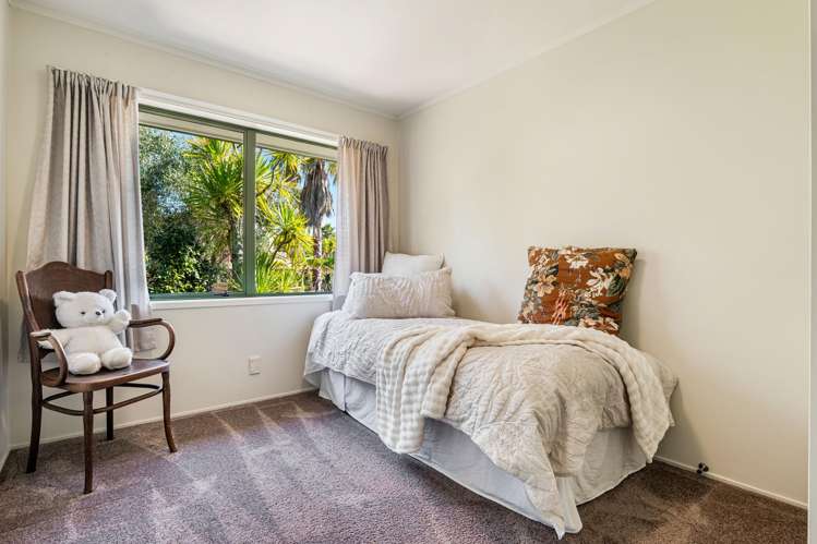 9 Careen Grove Gulf Harbour_26