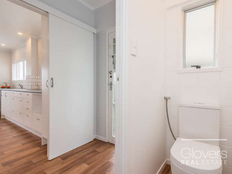 1/81 West Coast Road Glen Eden_5