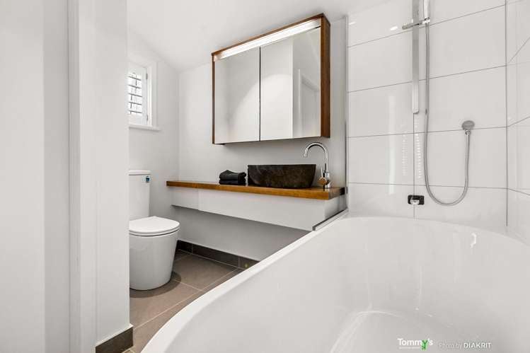 35b Hobson Crescent Thorndon_11