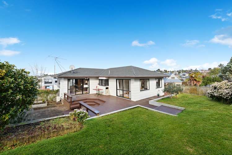 1 Tableau Place Totara Vale_17