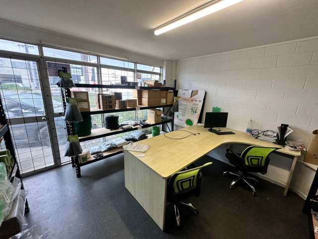 126 Captain Springs Road Onehunga_3