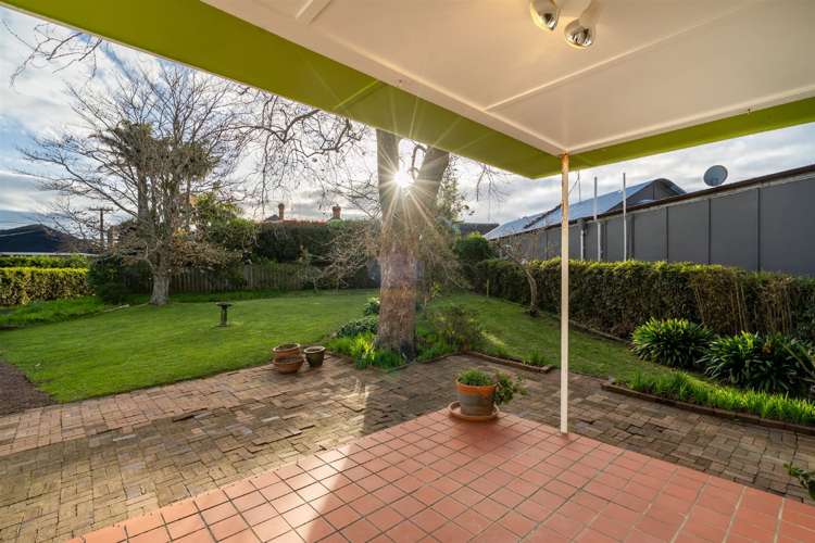 16 Eversleigh Road Belmont_2