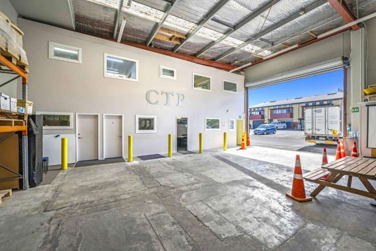 Unit O, 255 Browns Road Wiri_6