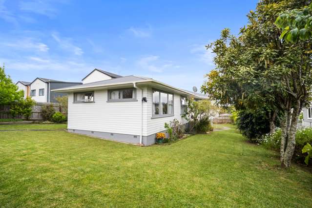 22 Tara Road Henderson_1