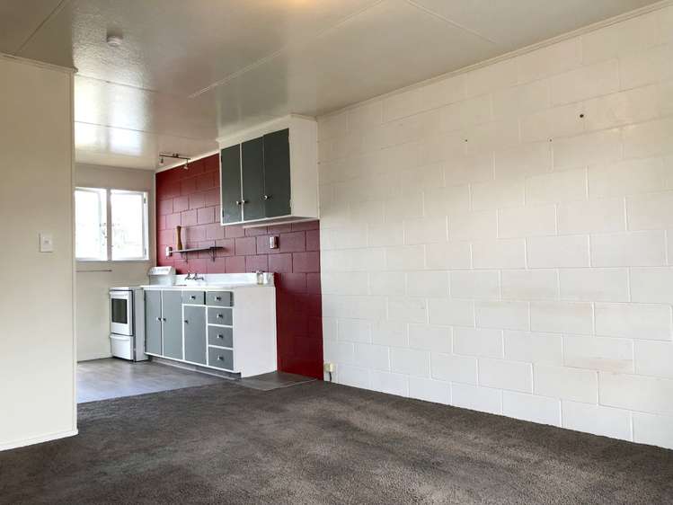 3/11 Cornwall Place Stoke_5