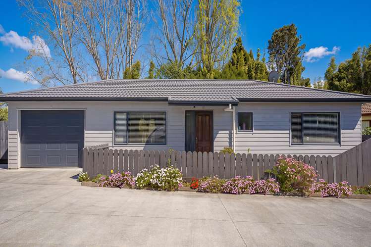 75 Kelman Road Kelston_9