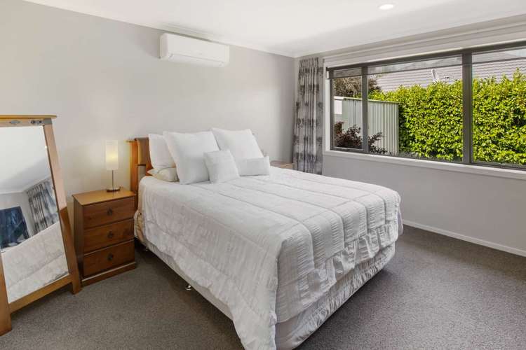 7 Levi Place Kelvin Grove_12