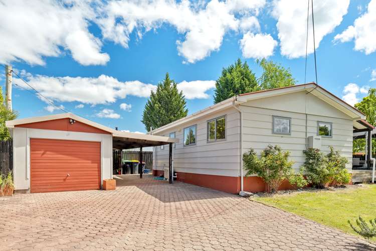 17 Godley Street Twizel_17