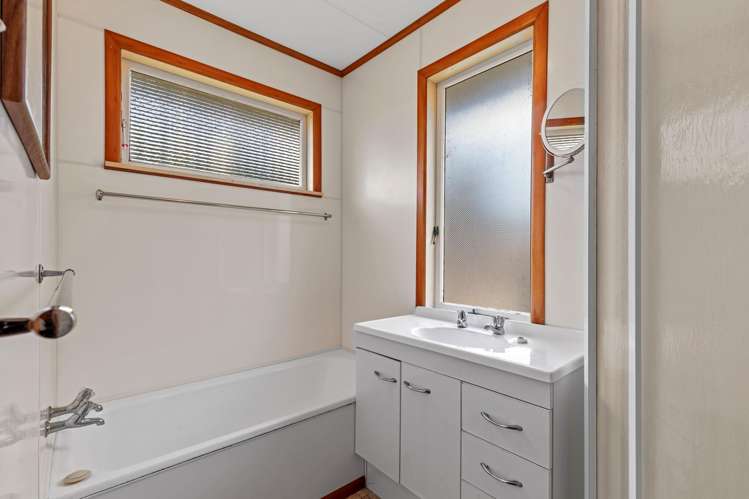 15 Lauderdale Road_5