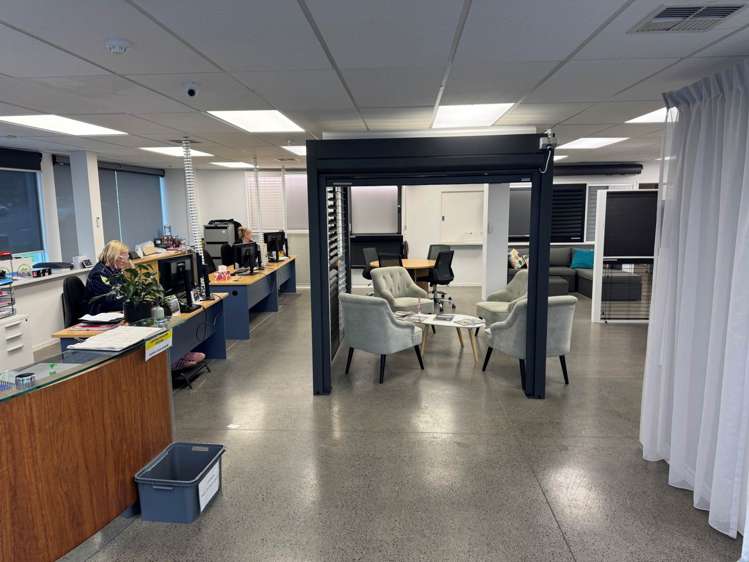 Unit A/14 Omega Street Rosedale_3