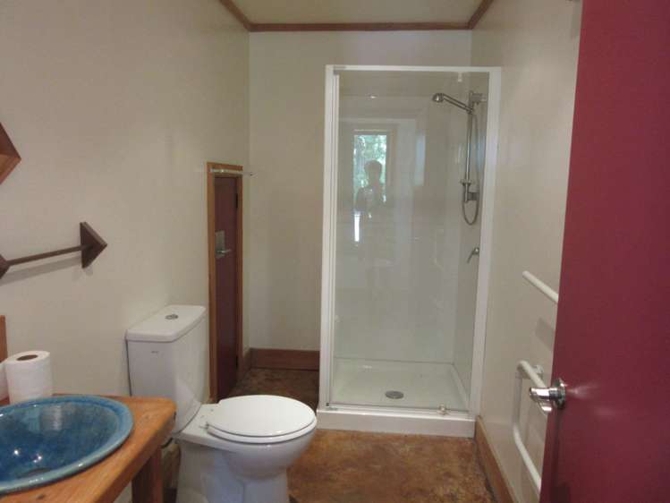 60 Lagoon Avenue Albert Town_7