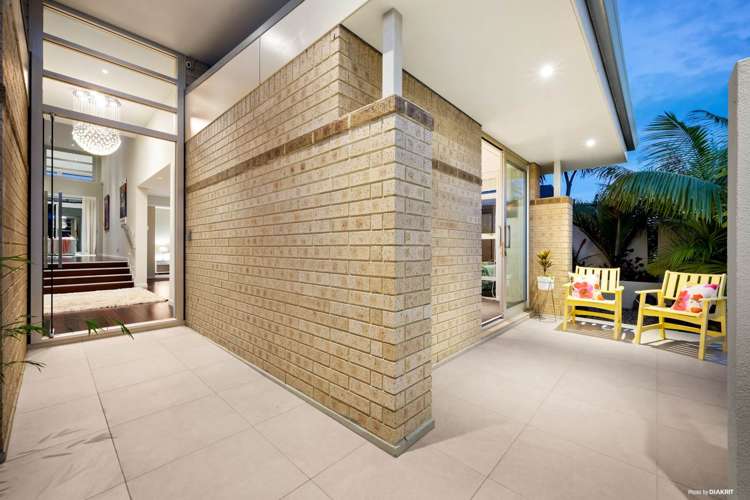 54 Pine Harbour Parade Beachlands_10