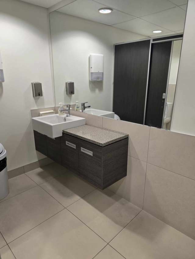 Suite 2/Level 3/507 Lake Road Takapuna_4