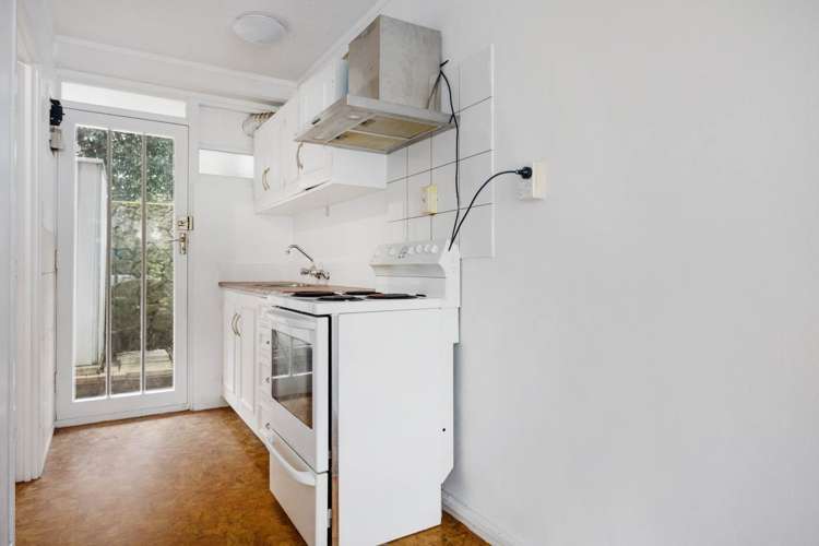 1/20a Charlton Avenue Mt Eden_7