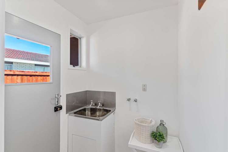 2/170 Sawyers Arms Road Bishopdale_14