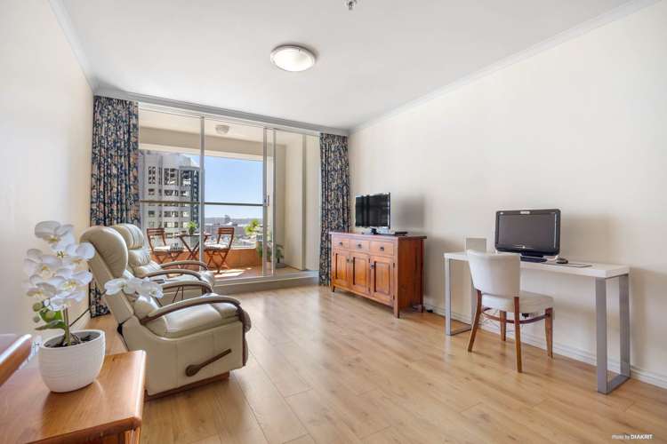902/8 Albert Street_3