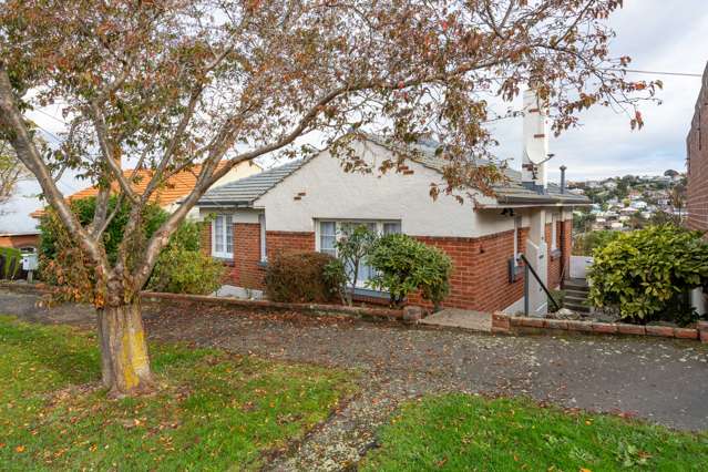 Spacious 2 Bedroom Home in Mornington