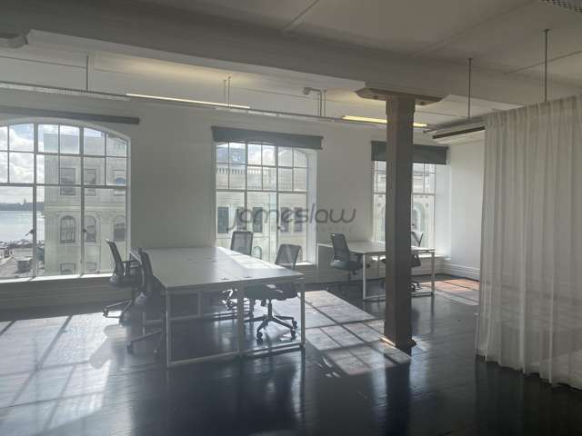 Suite 402/8 Commerce Street City Centre_3