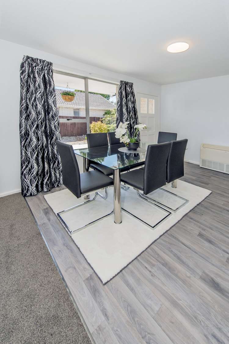 67 Oakley Crescent Hornby_23