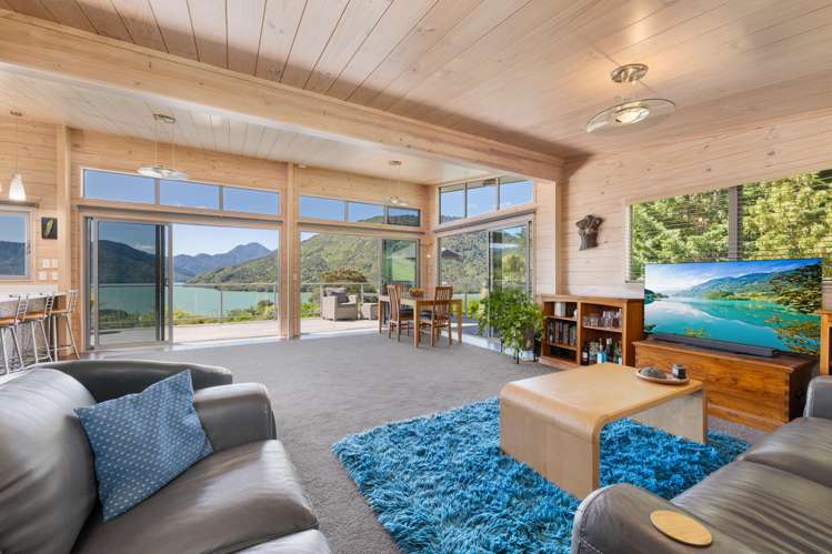 784a Queen Charlotte Drive Havelock_11