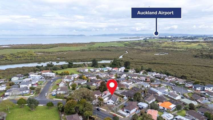 63 Finlayson Avenue Clendon Park_14