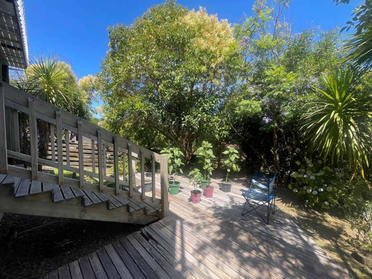 2/134 Golf Road Titirangi_5