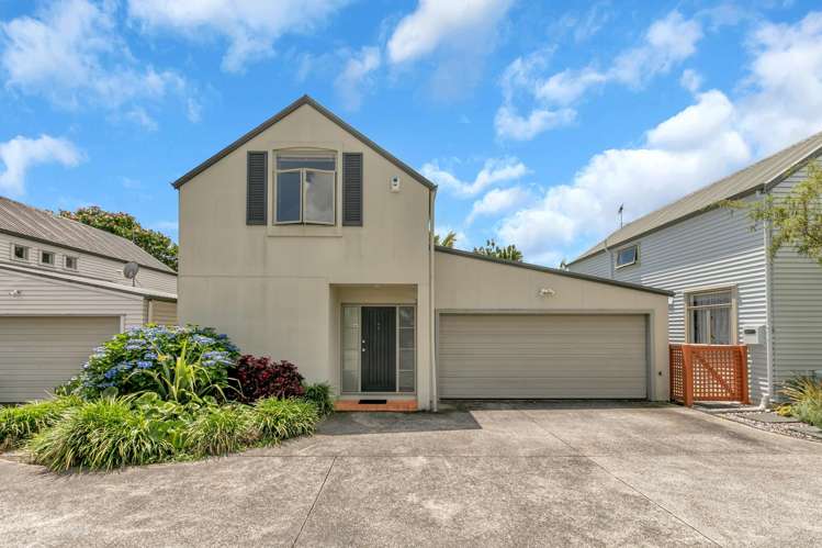 22s Mead Street Avondale_1