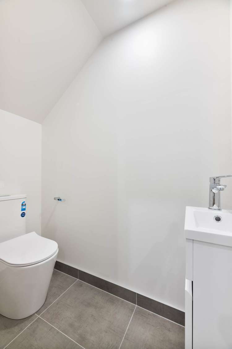 2/11 Jaemont Avenue Te Atatu South_31