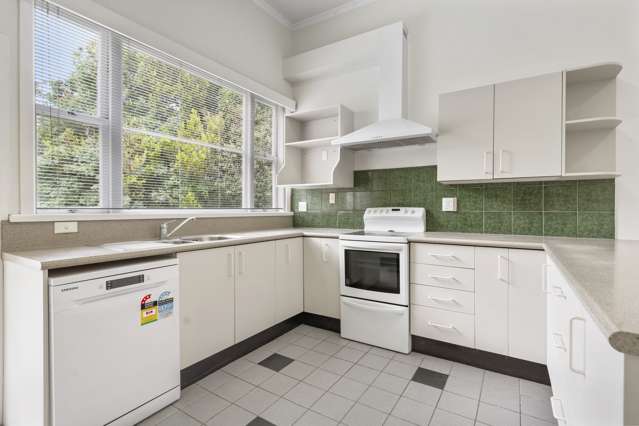 2/6 Aratonga Avenue Greenlane_3