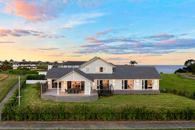 Ultimate Entertainer + Resort Style Living + Pool