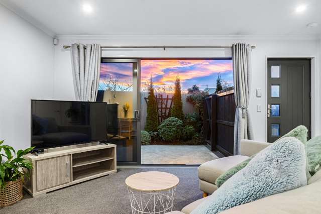 68B Travis Road Burwood_3